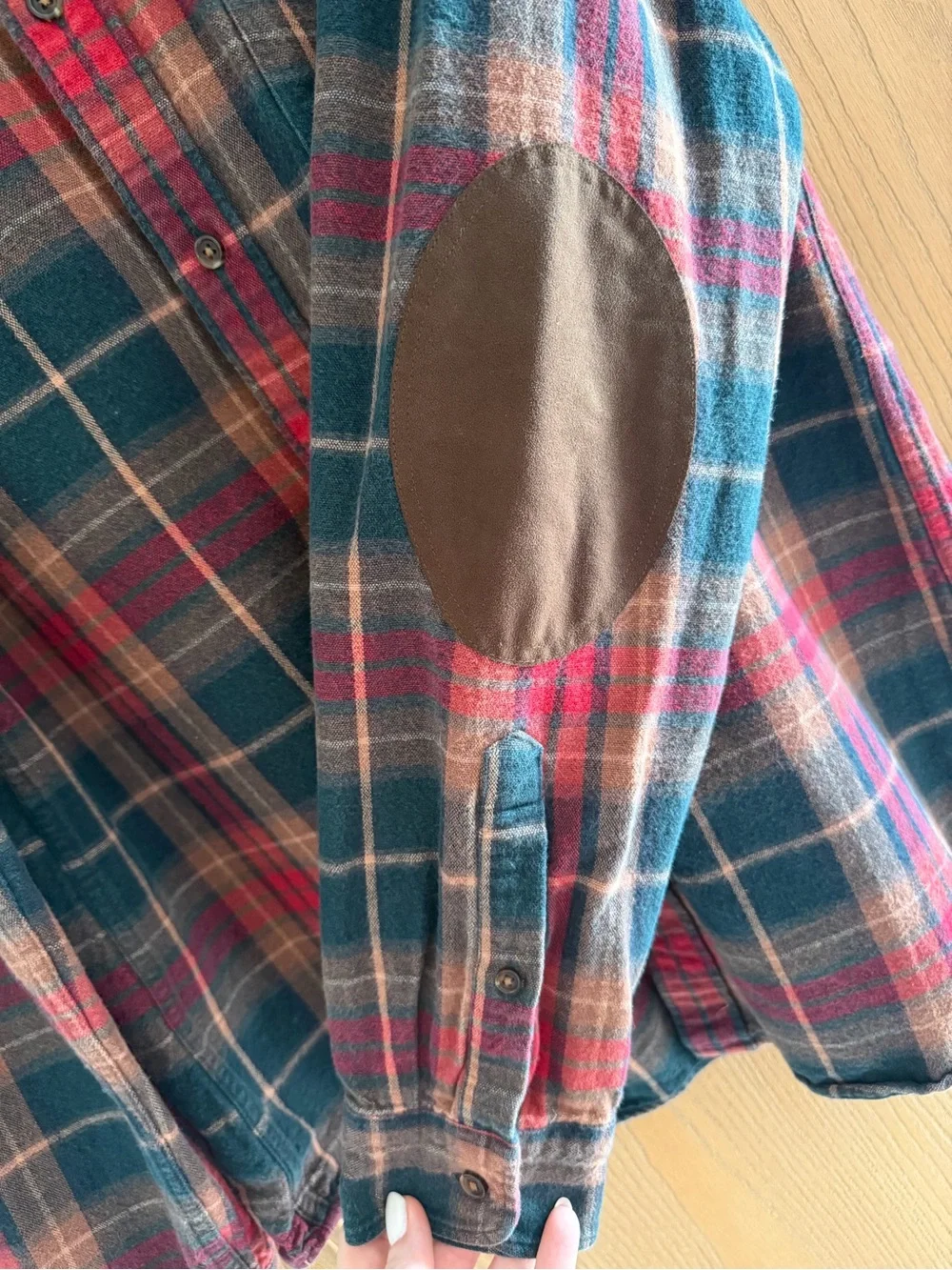 J.Crew EUC Cozy Red Green Plaid Elbow Patch Button-Down Long Sleeve Men’s Size L